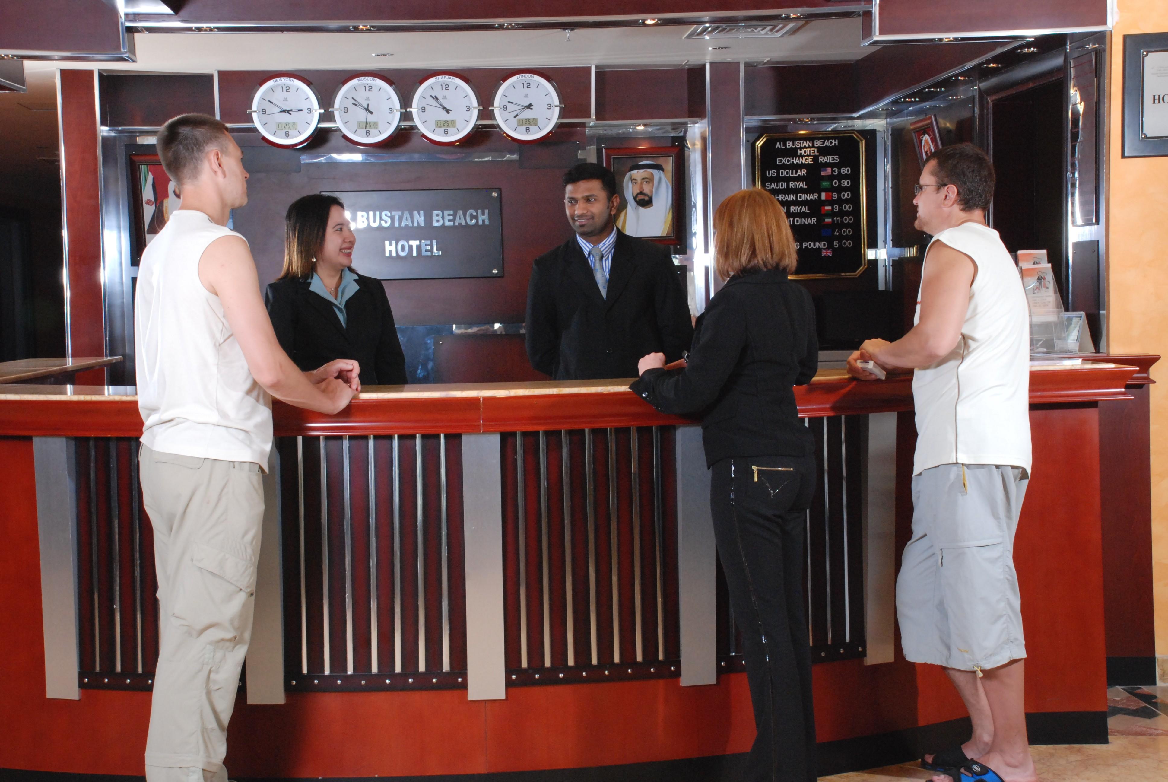 שארג'ה Al Bustan Hotel מראה חיצוני תמונה