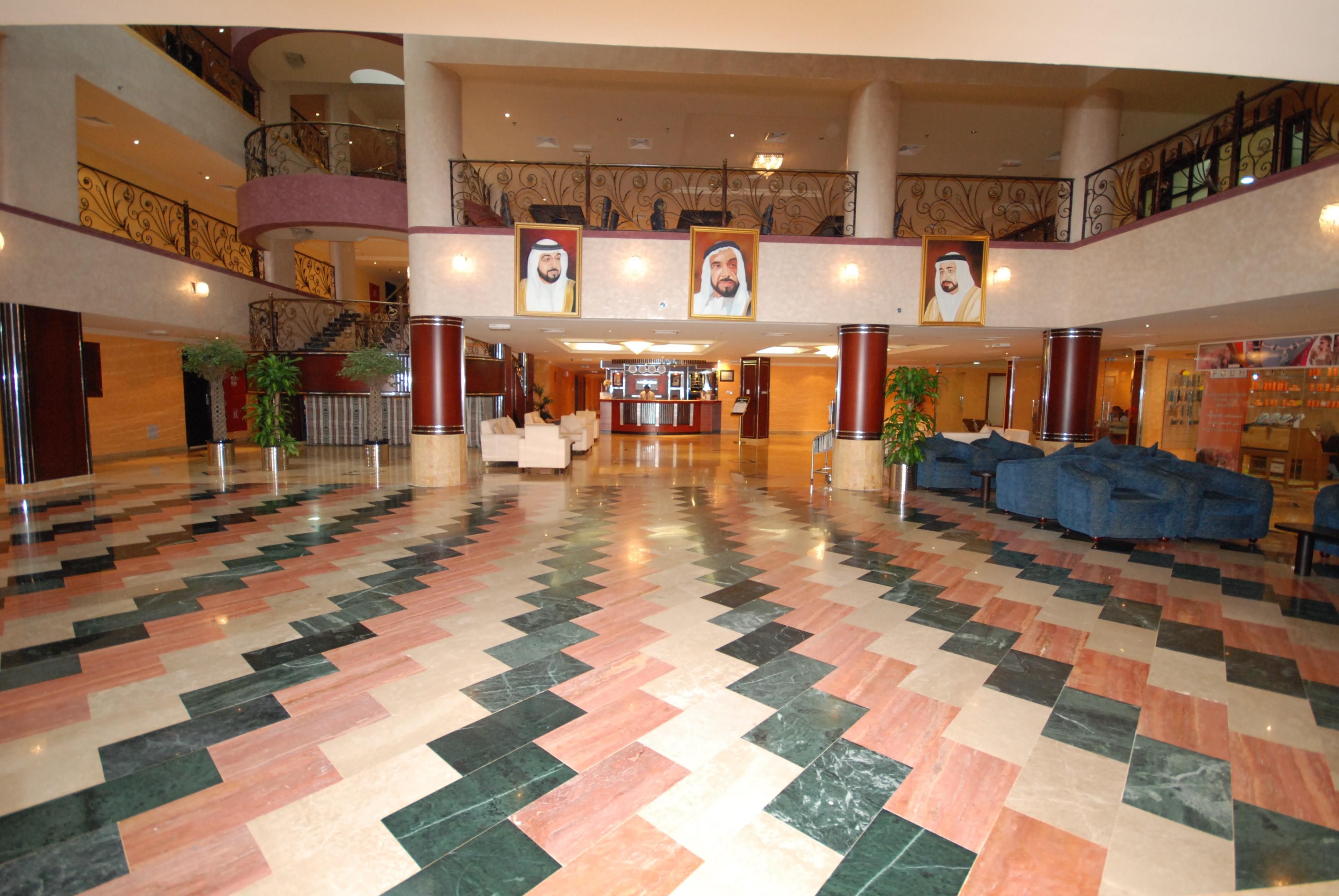 שארג'ה Al Bustan Hotel מראה חיצוני תמונה