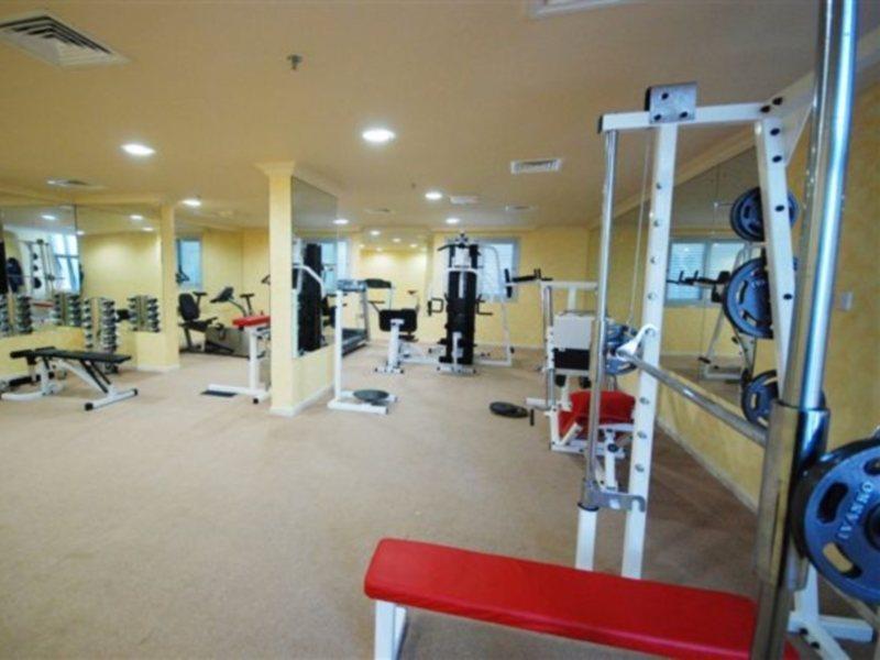 שארג'ה Al Bustan Hotel מראה חיצוני תמונה