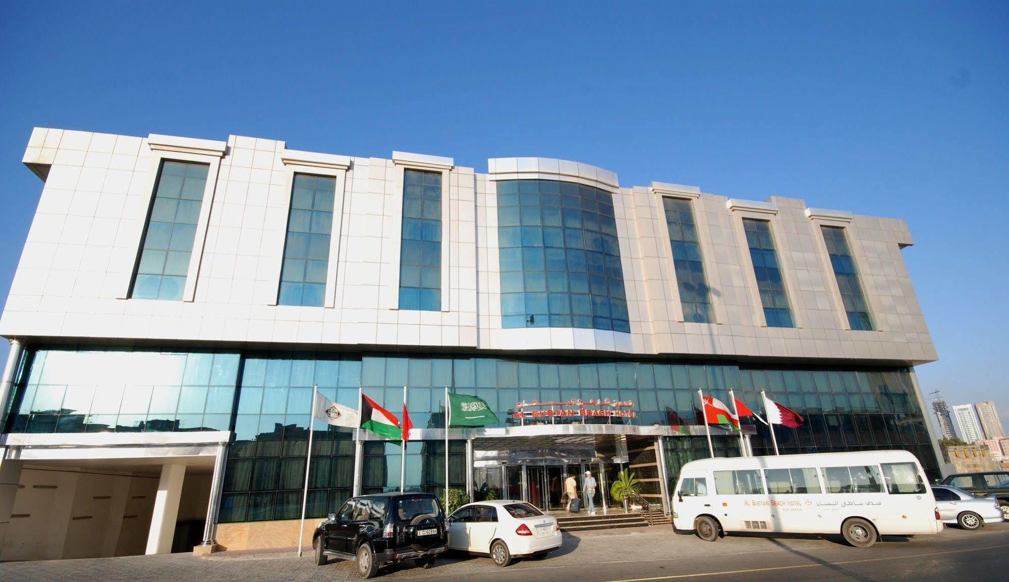 שארג'ה Al Bustan Hotel מראה חיצוני תמונה